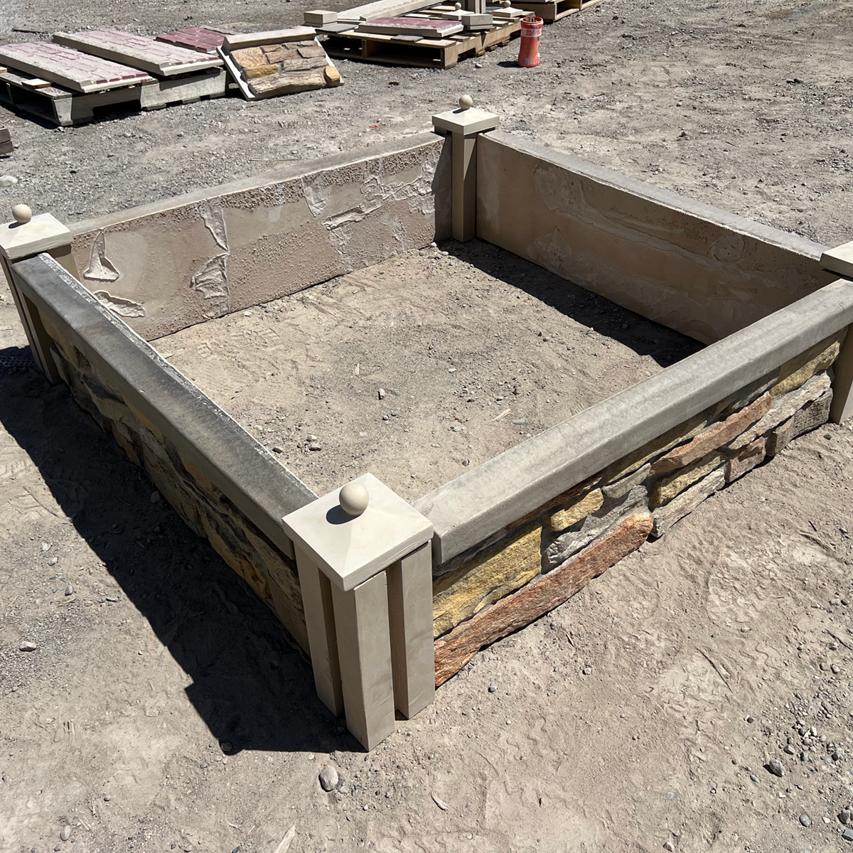 Stackstone Prefabricated Concrete (GFRC) Garden Bed